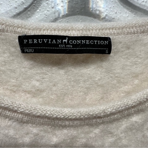 Peruvian Connection Beige Sweater Size Small - Picture 10 of 11